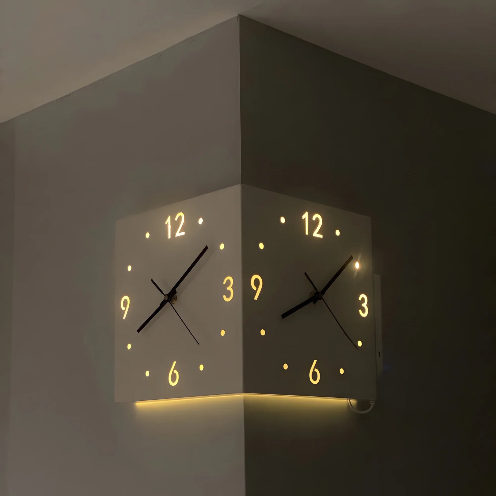 Smart Corner Clock with Motion-Activated Backlight